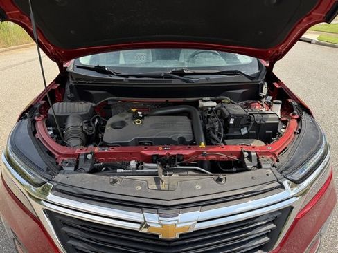 Used 2023 Chevrolet Equinox LT image 24
