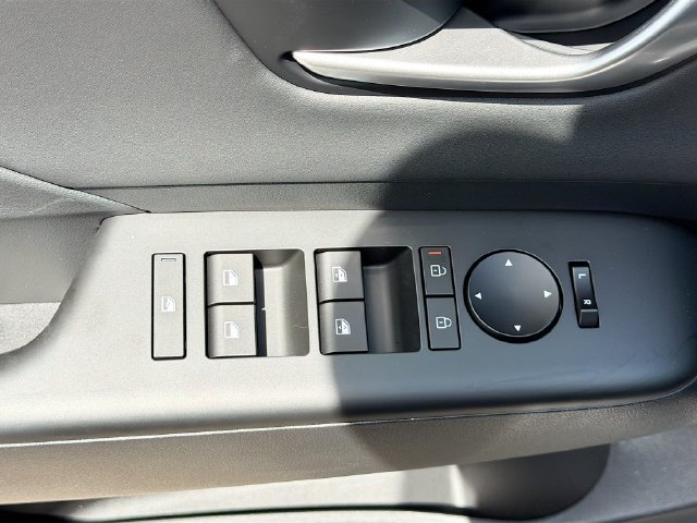 New 2026 Hyundai Kona Limited FWD image 17