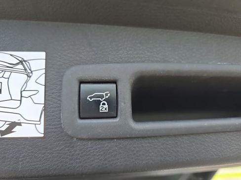 Certified 2021 Toyota Sienna Platinum AWD/4WD image 16