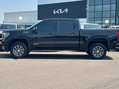 Used 2024 GMC Sierra 1500 AT4 w/ Technology Package AWD/4WD image 7