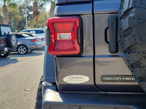 Used 2020 Jeep Wrangler Unlimited Sport image 7