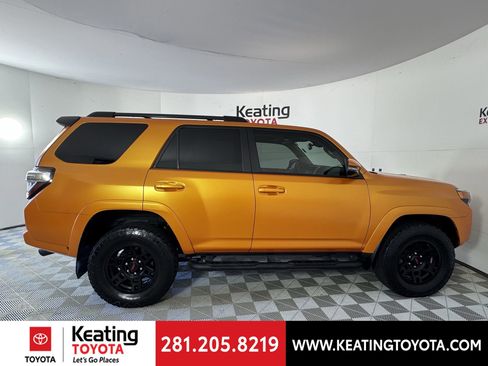 Used 2023 Toyota 4Runner SR5 Premium w/ Moonroof Package image 4