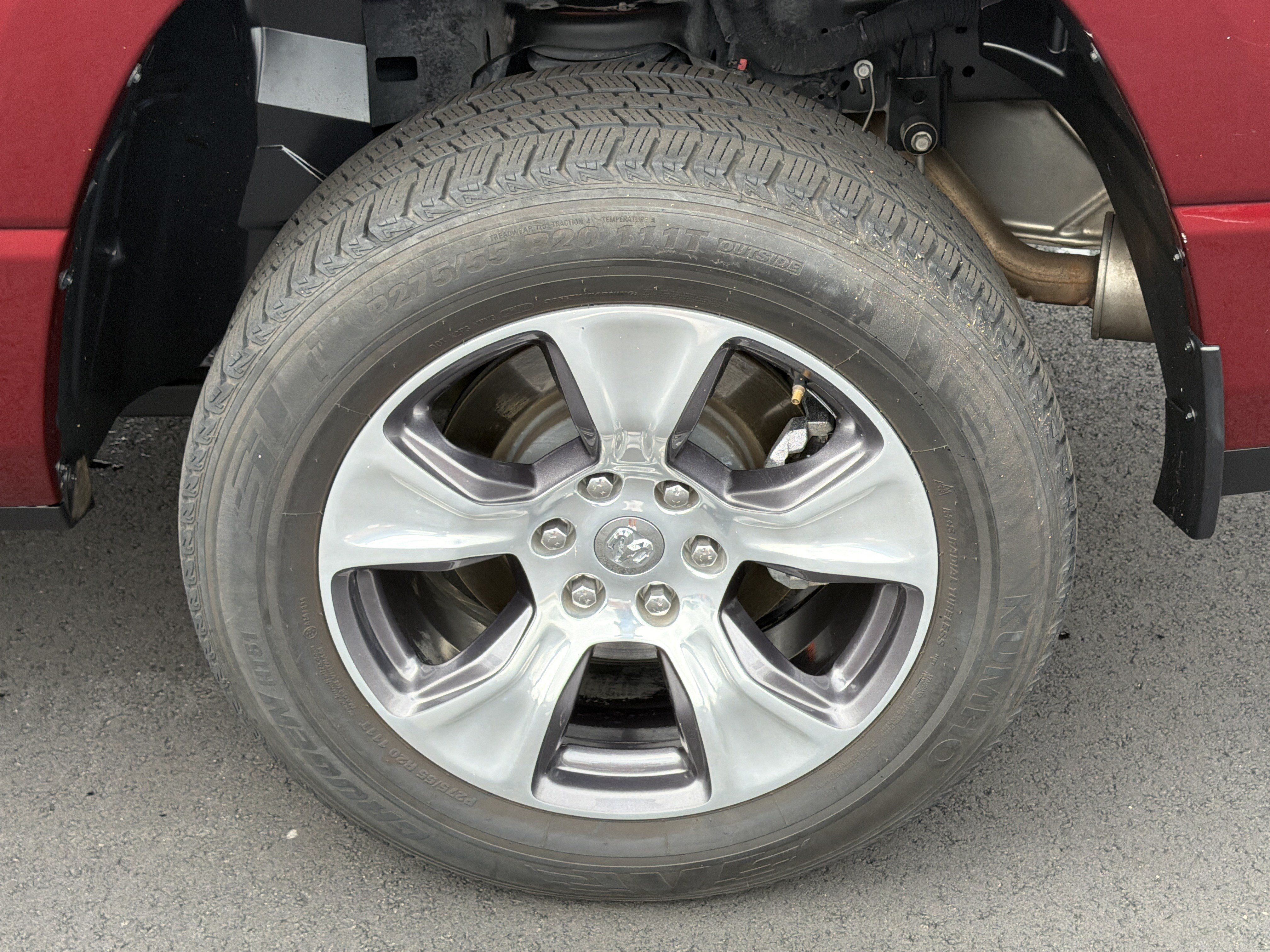 Used 2024 RAM 1500 Laramie RWD image 18