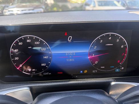Used 2025 Mercedes-Benz GLB 250 image 39