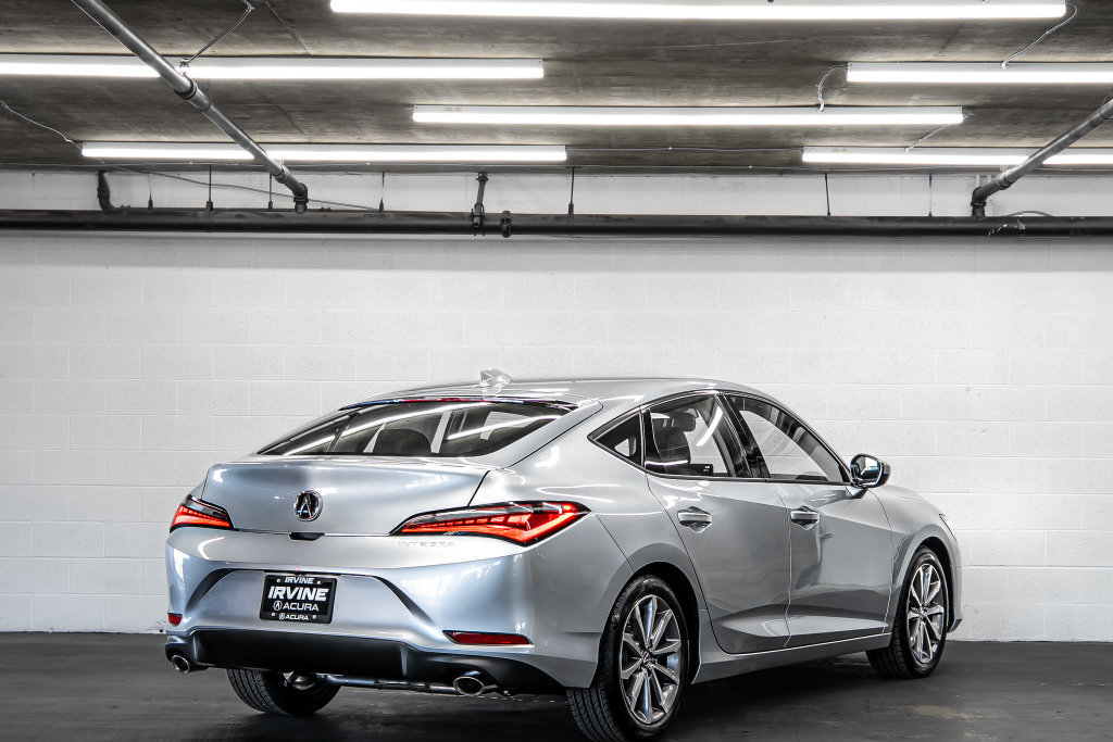 New 2026 Acura Integra FWD image 5