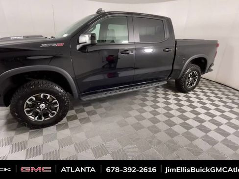 Used 2024 Chevrolet Silverado 1500 ZR2 image 4