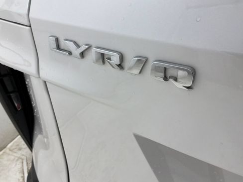 Used 2024 Cadillac Lyriq Sport AWD/4WD image 11
