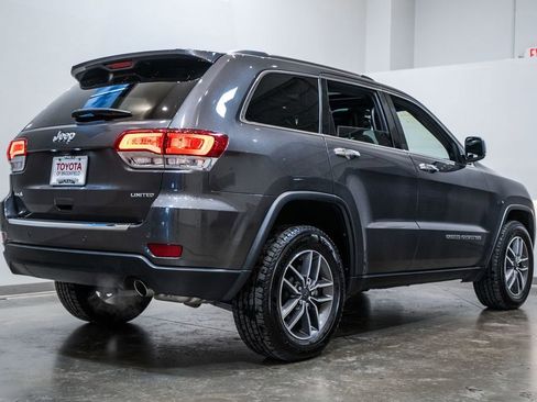 Used 2021 Jeep Grand Cherokee Limited image 9
