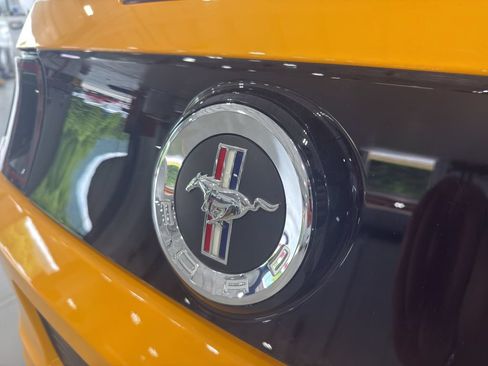 Used 2013 Ford Mustang Boss 302 RWD image 10