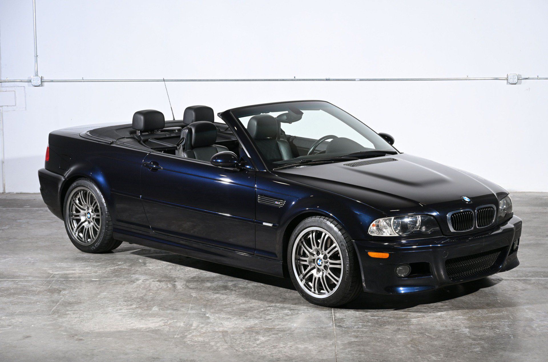 Used 2003 BMW M3 Convertible RWD image 4
