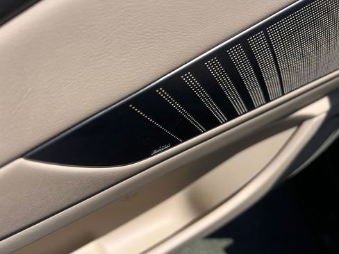 Used 2022 Genesis G80 2.5T w/ Prestige Package image 12