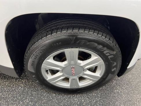 Used 2015 GMC Terrain SLE w/ Convenience Package FWD image 38