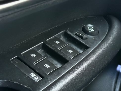 Used 2016 Cadillac ATS V RWD image 32