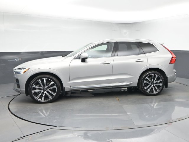 Used 2023 Volvo XC60 B6 Ultimate w/ Climate Package AWD/4WD image 4