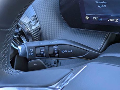 New 2026 Chevrolet Equinox LT image 28