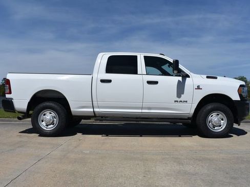 Used 2022 RAM 2500 Tradesman AWD/4WD image 7