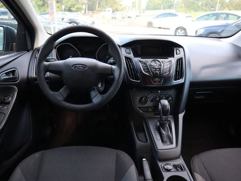 Used 2014 Ford Focus S image 20