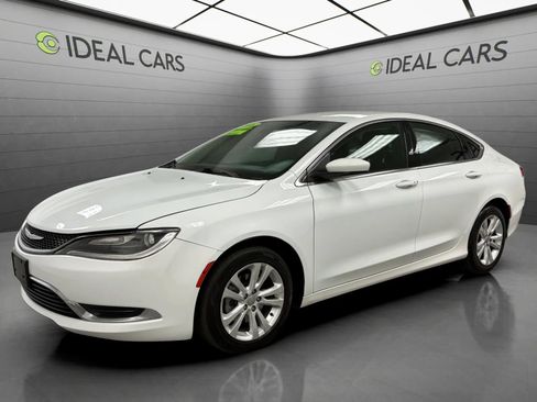 Used 2016 Chrysler 200 Limited FWD image 1