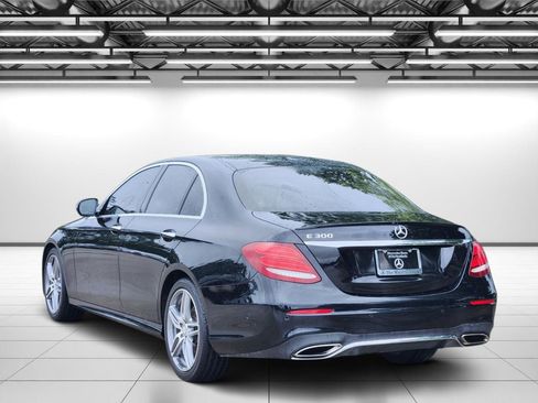 Certified 2017 Mercedes-Benz E 300 image 7
