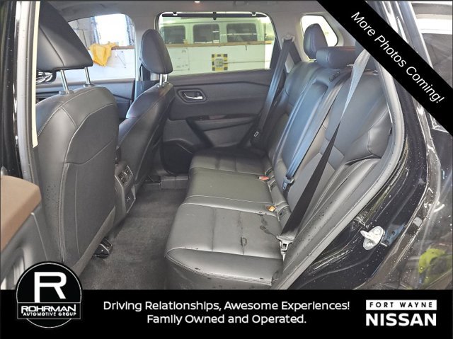 Used 2023 Nissan Rogue SV w/ SV Premium B Package AWD/4WD image 7
