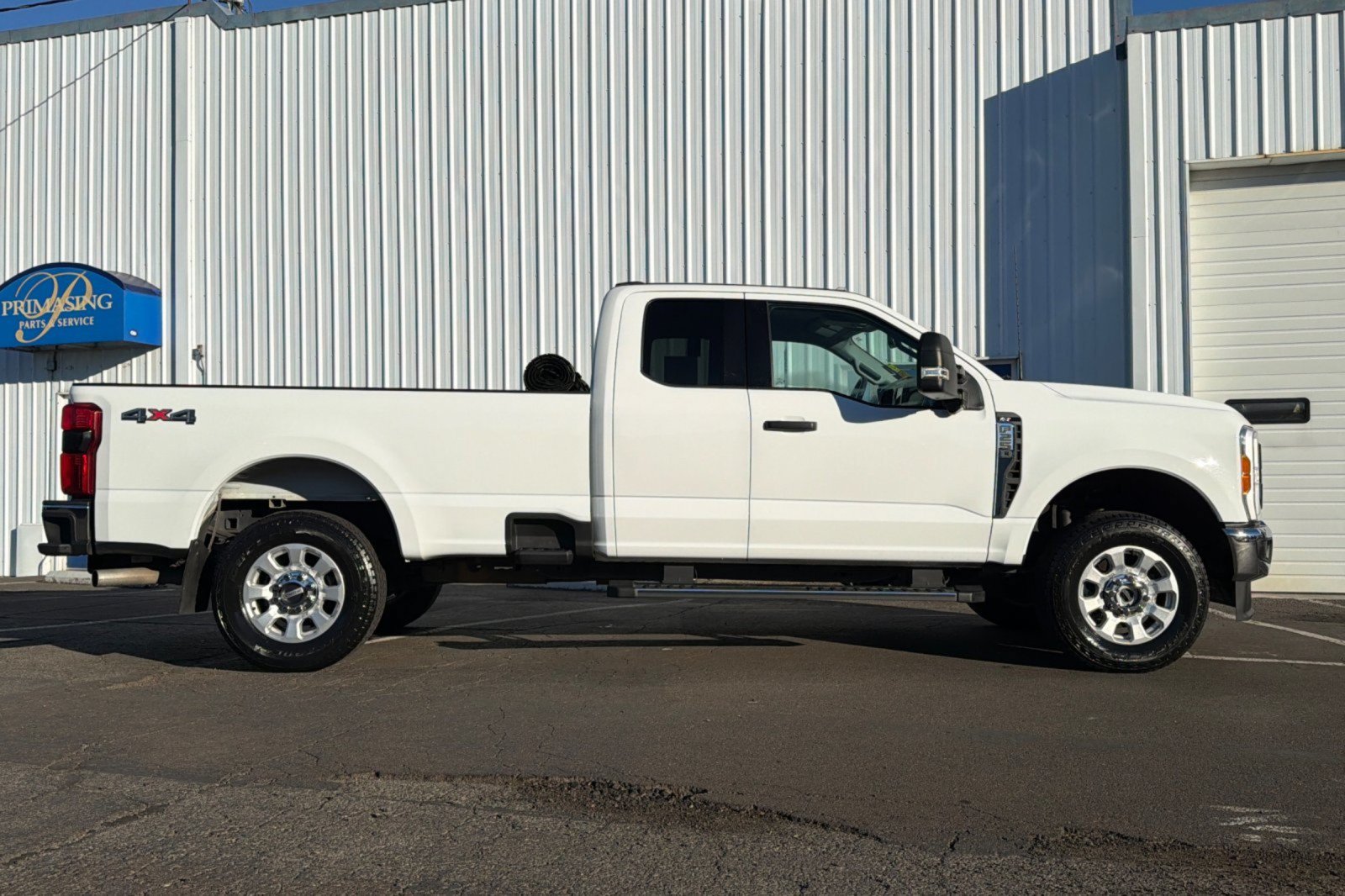 Used 2023 Ford F250 XLT w/ 360-Degree Camera Package AWD/4WD image 3