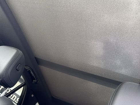 New 2025 Mercedes-Benz GLE 450e 4MATIC image 15