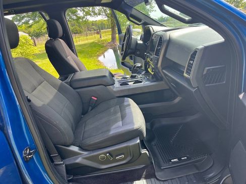 Used 2017 Ford F150 XLT w/ Equipment Group 302A Luxury AWD/4WD image 5