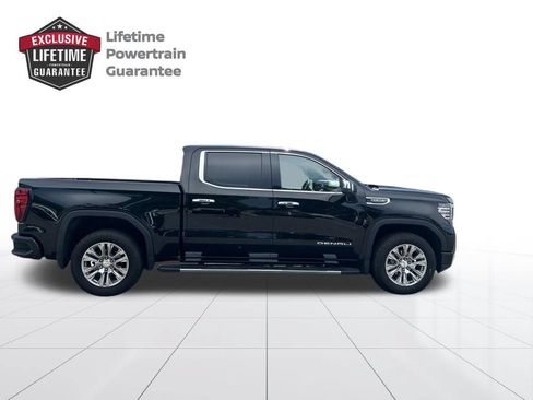 Used 2023 GMC Sierra 1500 Denali w/ Technology Package AWD/4WD image 6