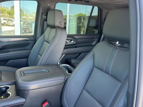 Used 2024 Chevrolet Tahoe RST w/ Luxury Package image 32