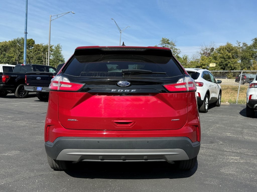 Used 2024 Ford Edge SEL w/ Convenience Package AWD/4WD image 5
