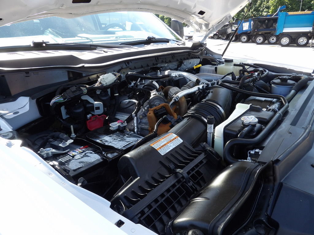 Used 2025 Ford F550 4x4 Crew Cab image 46