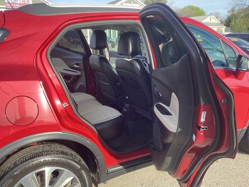 Used 2019 Buick Encore Preferred w/ Safety Package image 6