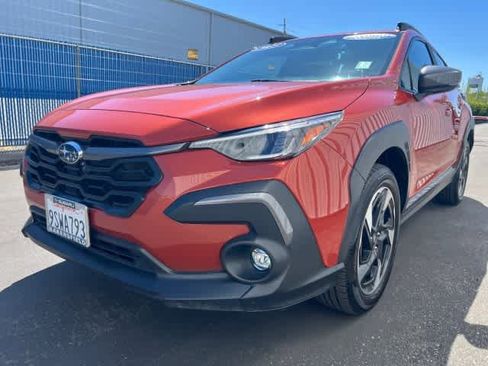 Used 2025 Subaru Crosstrek 2.5i Limited w/ Crosstrek Mirror Package AWD/4WD image 9