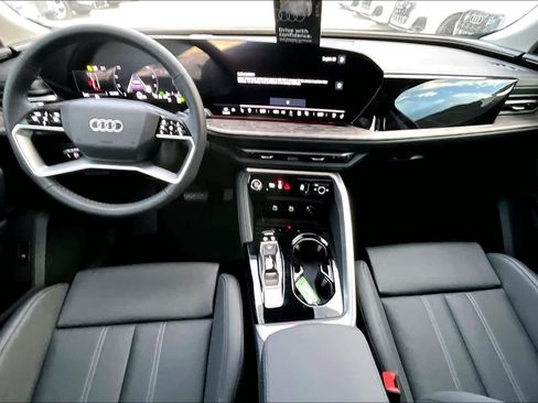 New 2025 Audi Q5 Premium Plus image 5