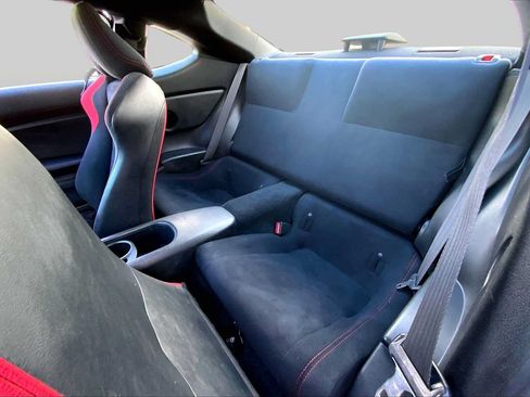 Used 2015 Scion FR-S RWD image 18