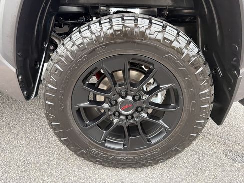 Used 2024 Toyota Tundra Limited w/ TRD Off-Road Package AWD/4WD image 30