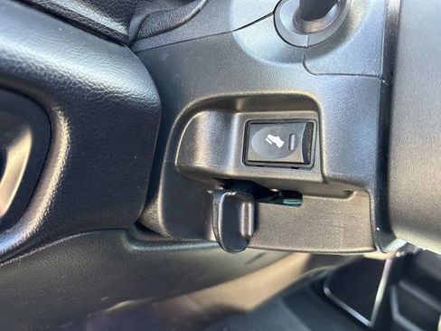 Used 2024 RAM 2500 Laramie w/ Safety Group AWD/4WD image 26