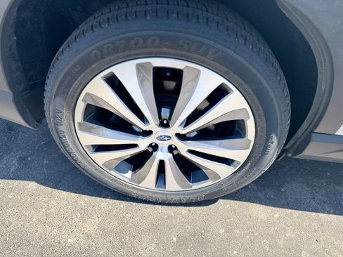 Used 2020 Subaru Ascent Touring AWD/4WD image 41