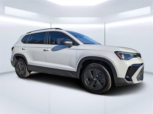 New 2026 Volkswagen Taos S image 1