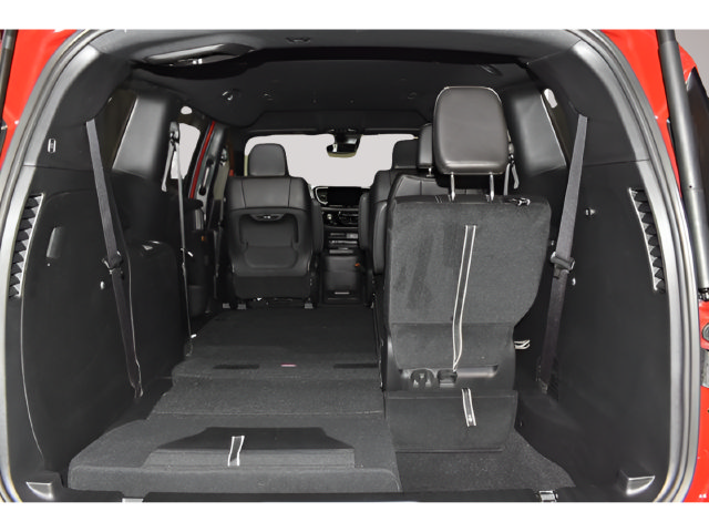 New 2026 Chrysler Pacifica Select FWD image 31