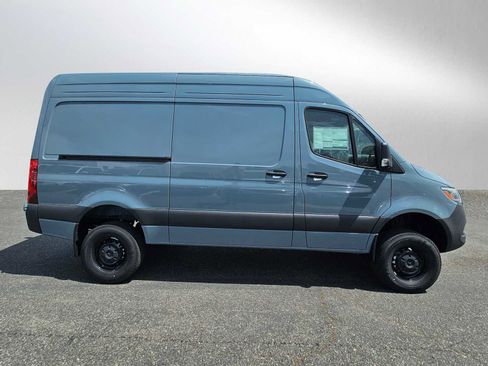 New 2026 Mercedes-Benz Sprinter 2500 image 2