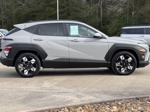 Certified 2024 Hyundai Kona SEL image 10