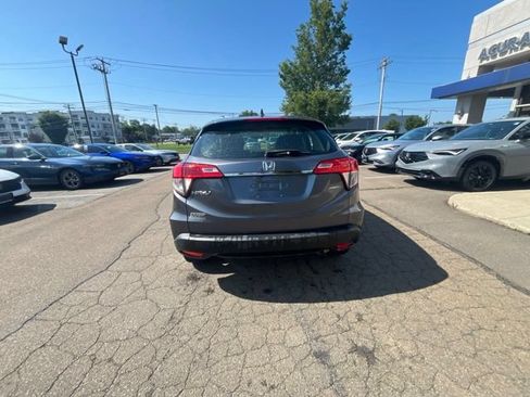 Used 2019 Honda HR-V LX image 12