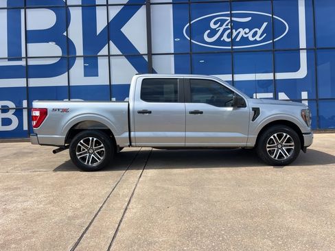 Used 2023 Ford F150 XL w/ STX Appearance Package RWD image 9