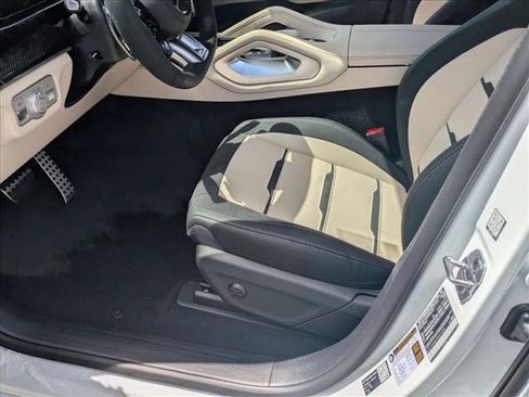 New 2026 Mercedes-Benz GLE 53 AMG 4MATIC Coupe image 4