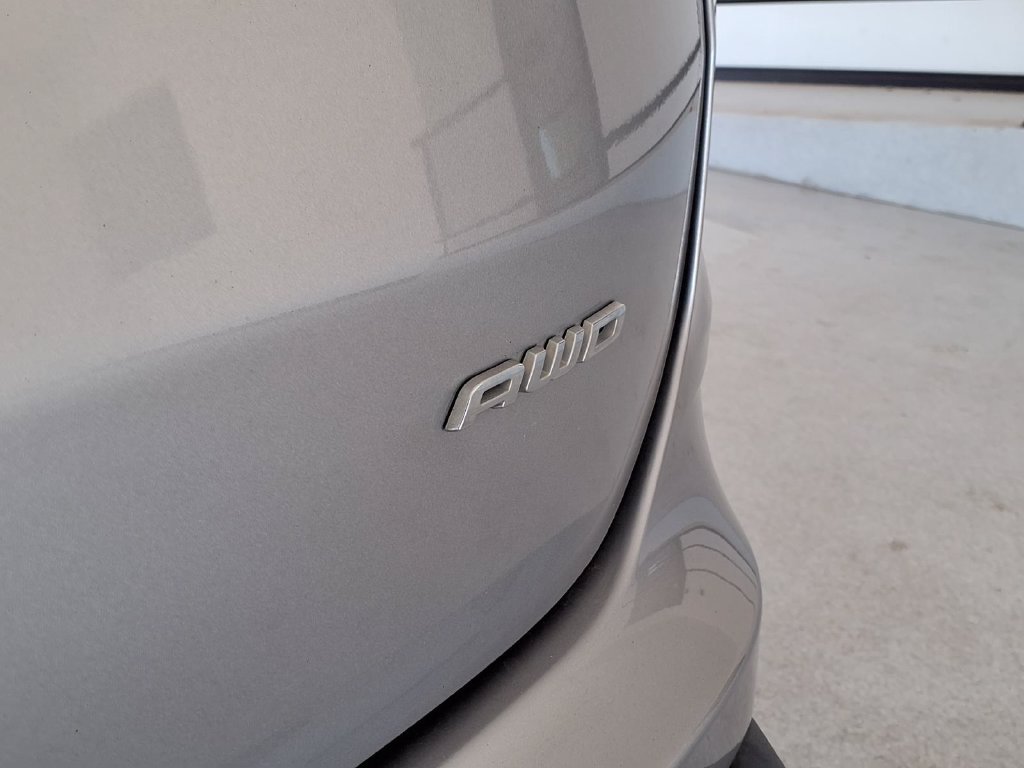 Used 2023 Ford Edge SE AWD/4WD image 17