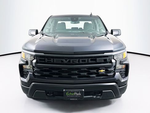 Used 2024 Chevrolet Silverado 1500 W/T image 2