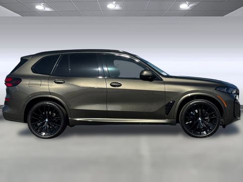 Used 2026 BMW X5 xDrive40i w/ M Sport Package AWD/4WD image 7