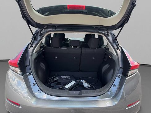 Used 2024 Nissan Leaf S FWD image 19