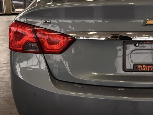 Used 2017 Chevrolet Impala Premier w/ Enhanced Convenience Package image 15